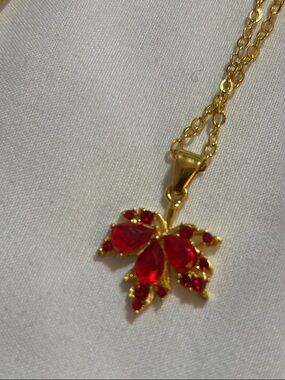 Red Crystal Leaf Pendant Necklace - Women Jewelry